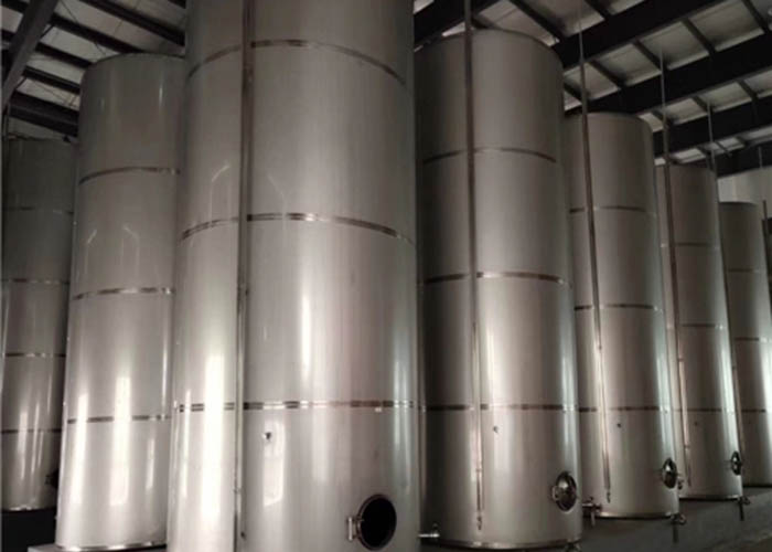 二手不銹鋼儲(chǔ)罐18