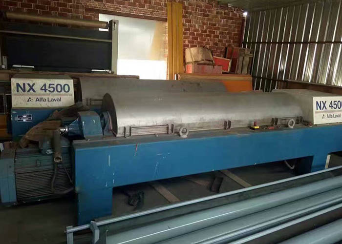 二手臥螺離心機(jī)1