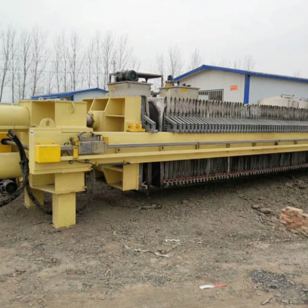 二手程控自動(dòng)壓濾機(jī)