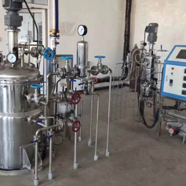 二手不銹鋼發(fā)酵罐