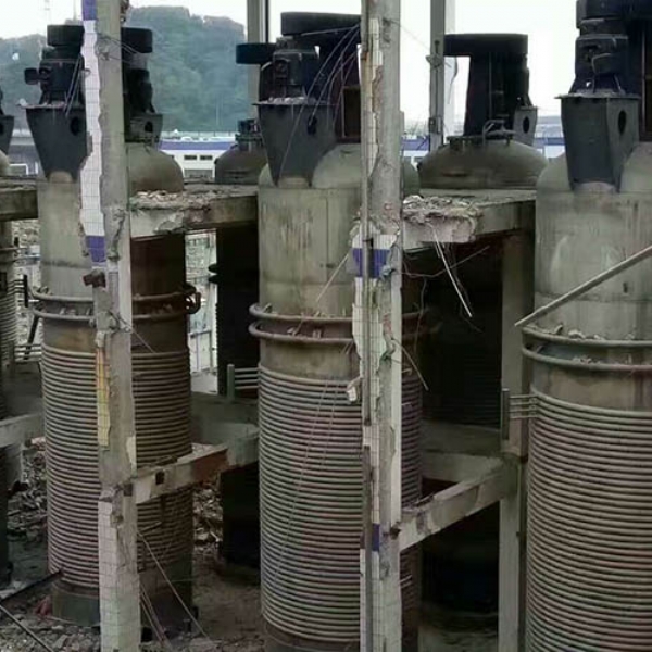 二手80噸生物發(fā)酵罐