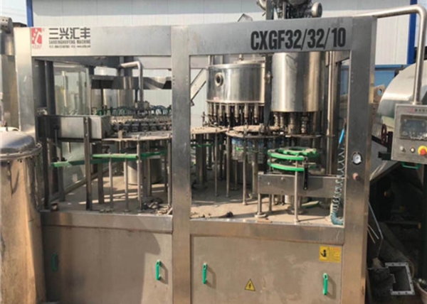 二手飲料灌裝機(jī)