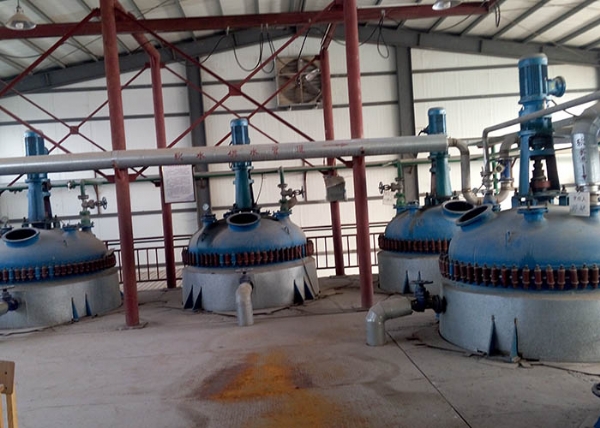 二手搪瓷反應(yīng)釜