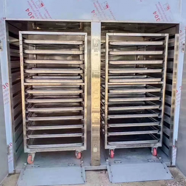 二手熱風(fēng)循環(huán)烘箱